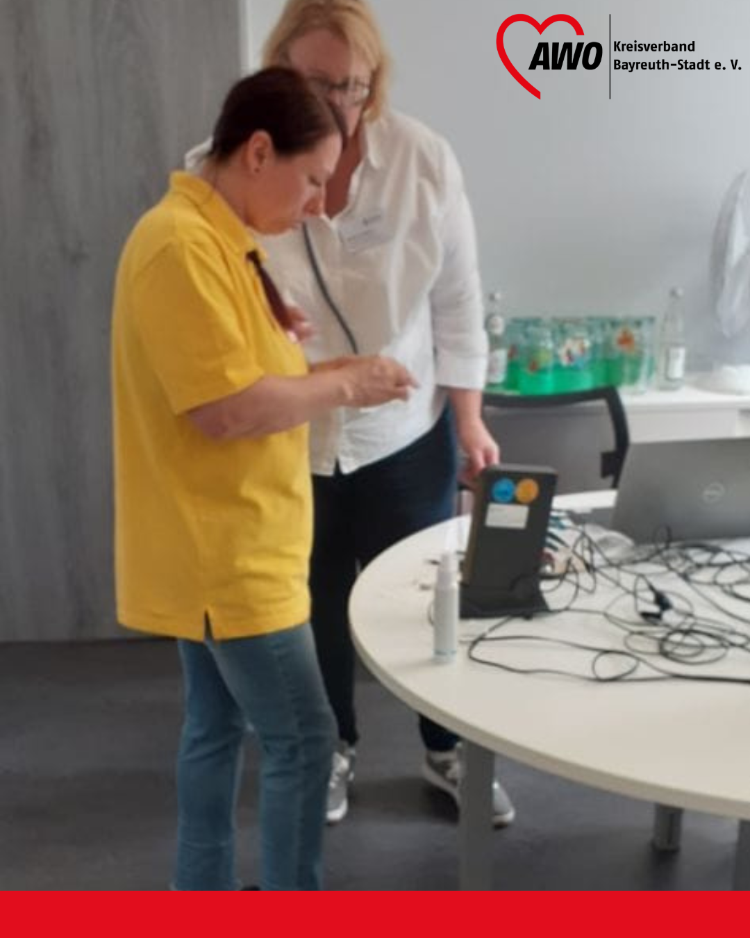 Tagespflegeeinrichtung im AWO Zentrum möchte Lebensqualität von hörbeeinträchtigten Seniorinnen und Senioren verbessern