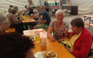 Hausgemeinschaften besuchen das Bayreuther Volksfest