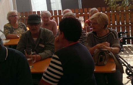 Hausgemeinschaften besuchen das Bayreuther Volksfest